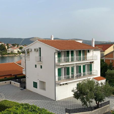Apartments Pulic Zaboric Bagian luar foto