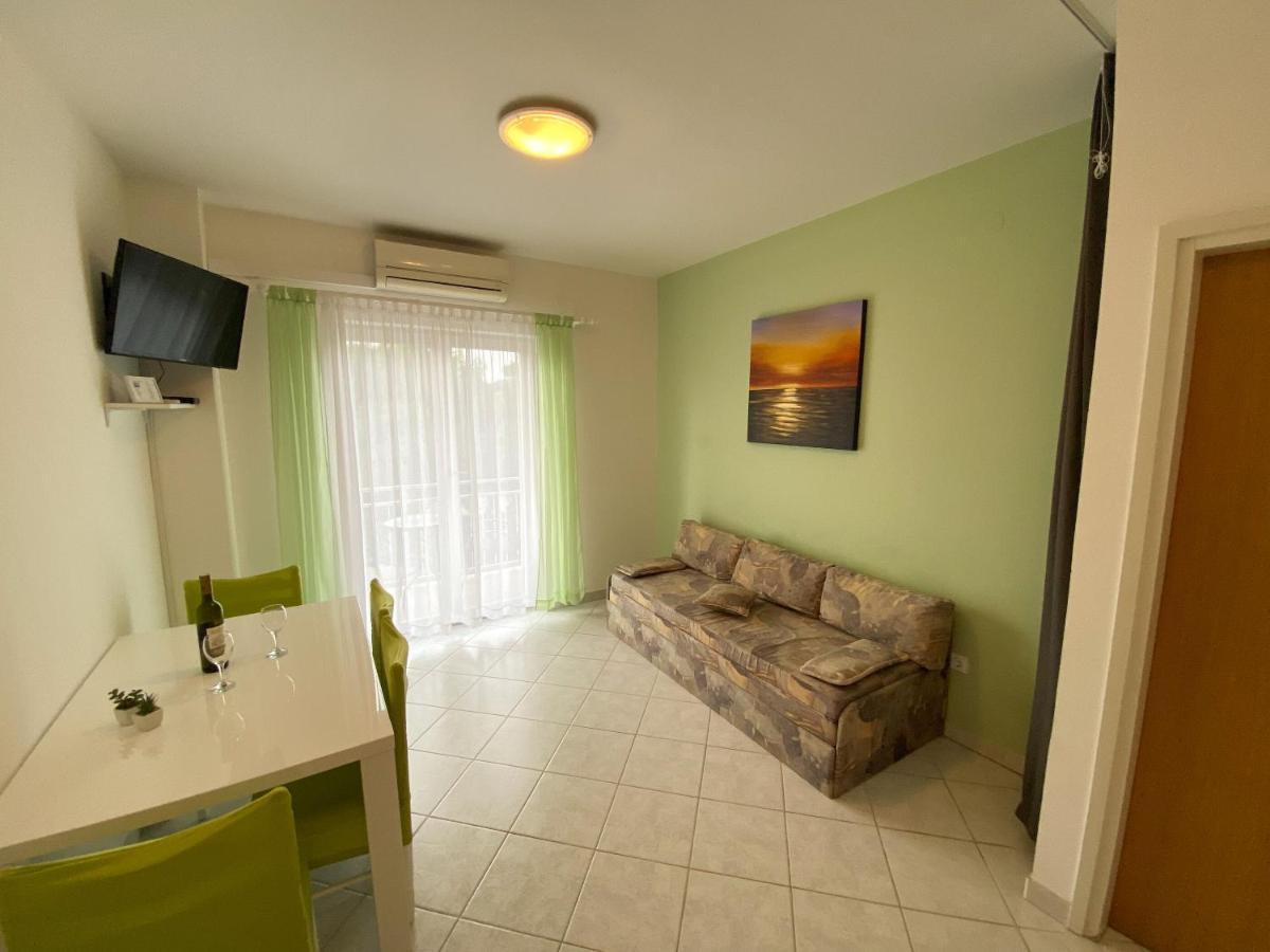 Apartments Pulic Zaboric Bagian luar foto