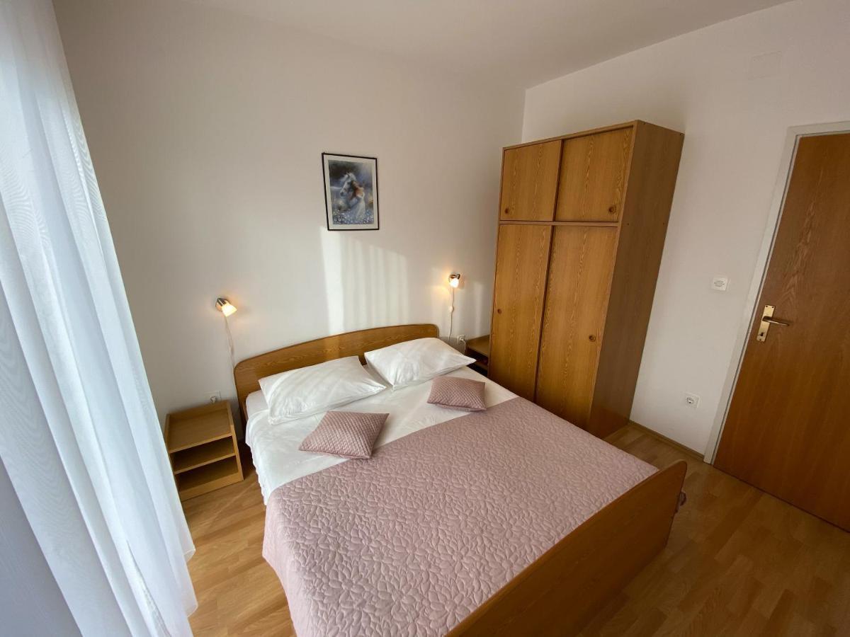Apartments Pulic Zaboric Bagian luar foto