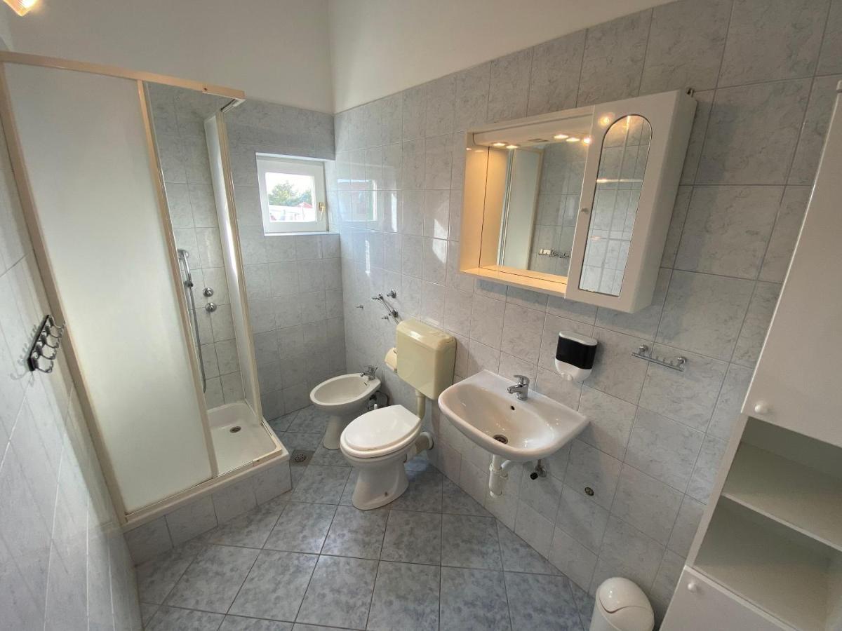 Apartments Pulic Zaboric Bagian luar foto