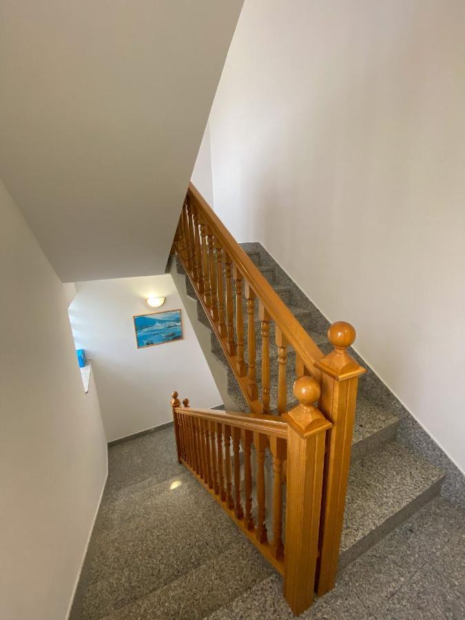 Apartments Pulic Zaboric Bagian luar foto