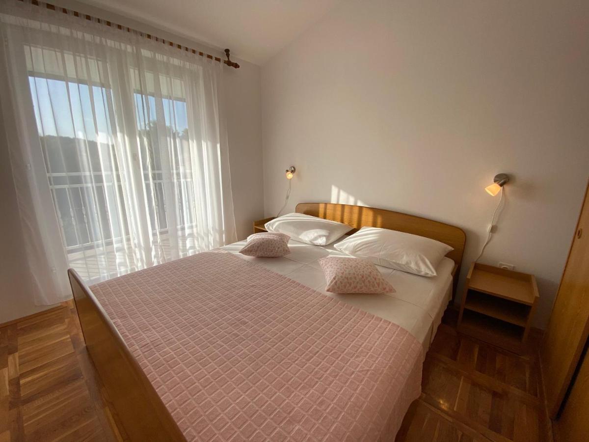 Apartments Pulic Zaboric Bagian luar foto