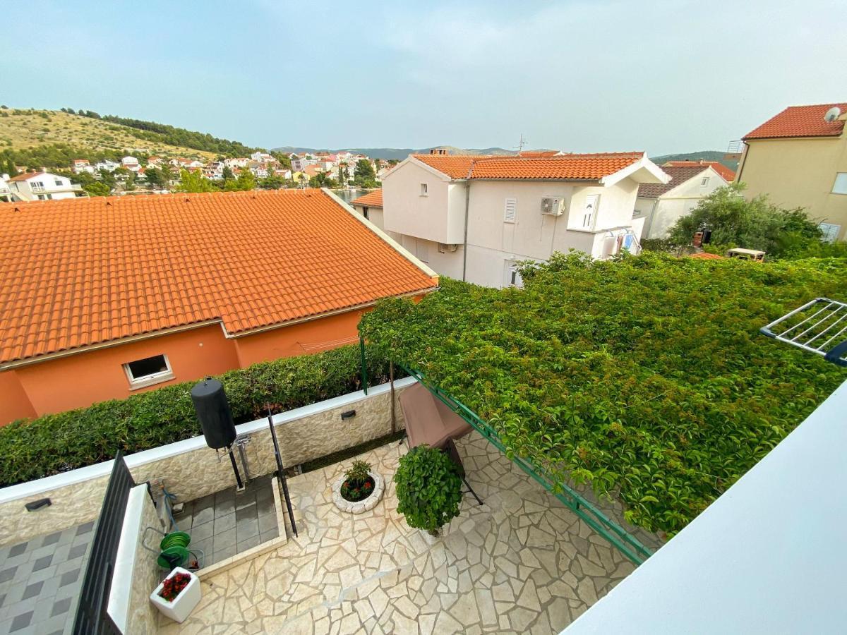 Apartments Pulic Zaboric Bagian luar foto
